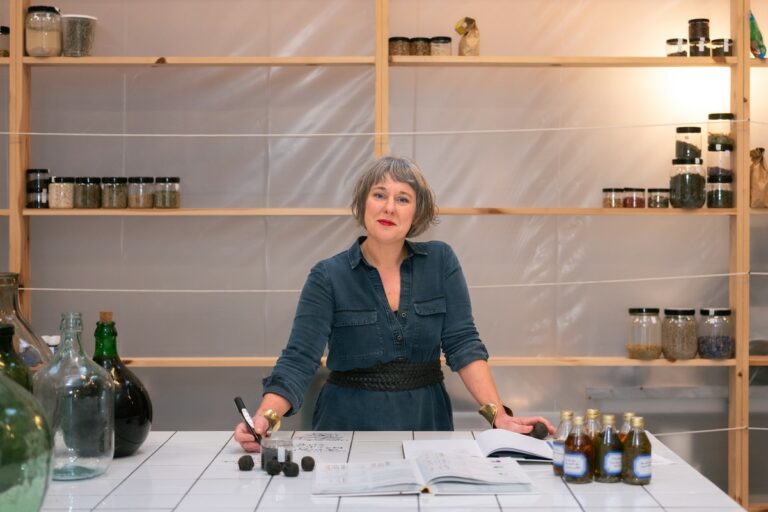 BRON: botanical fermented tea